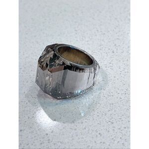 Swarovski Nirvana Swan Engraved Brown Faceted Crystal Silvertone Ring Size 52